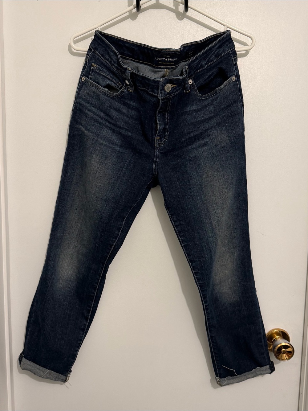 Lucky Brand Women's capri Jeans in Dark Blue Wash